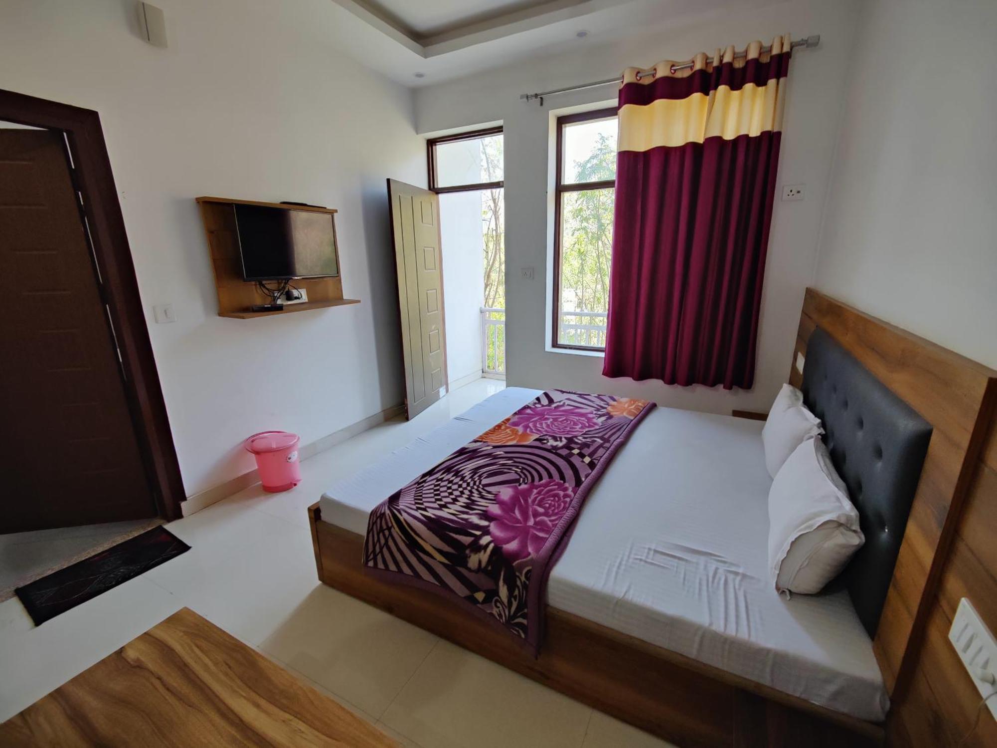 Alaknanda Motel & Restaurant Rudraprayag Exterior photo